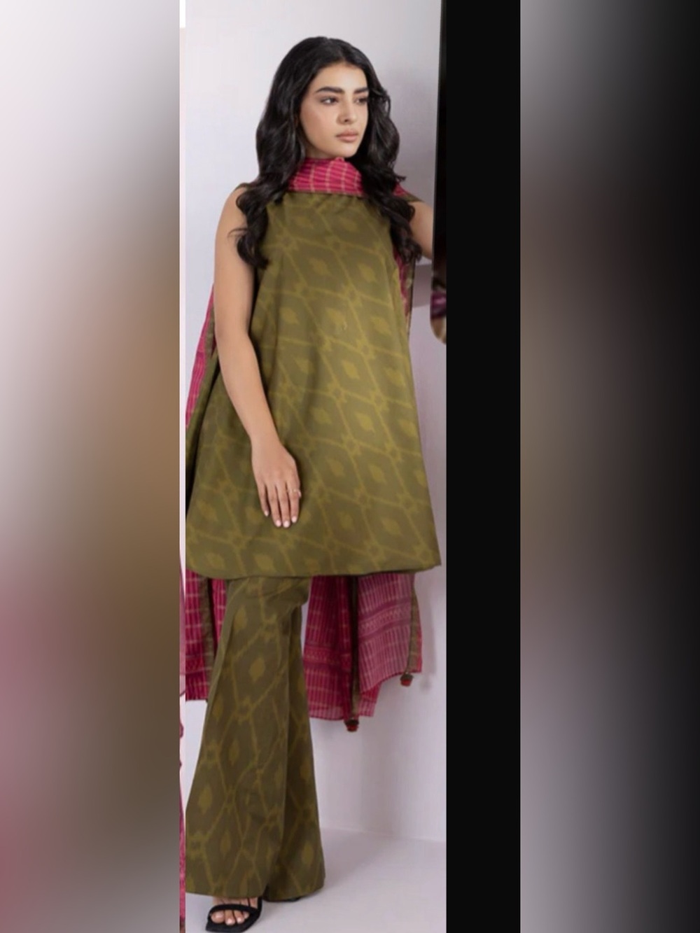 Sapphire printed lawn 3 pcs